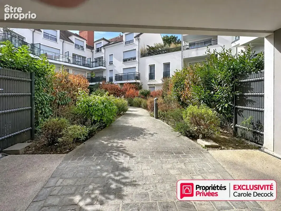 Studio de 28 m² en rez-de-jardin avec parking - photo 8