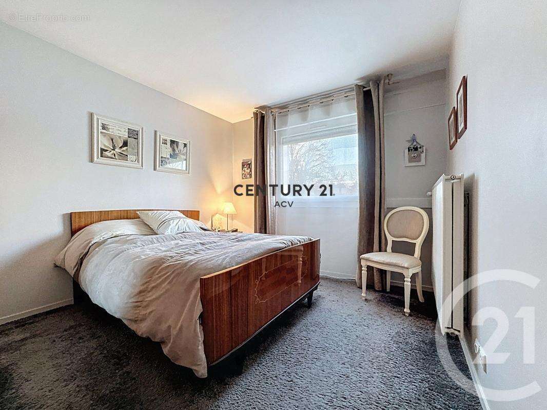 Appartement à MAISONS-ALFORT