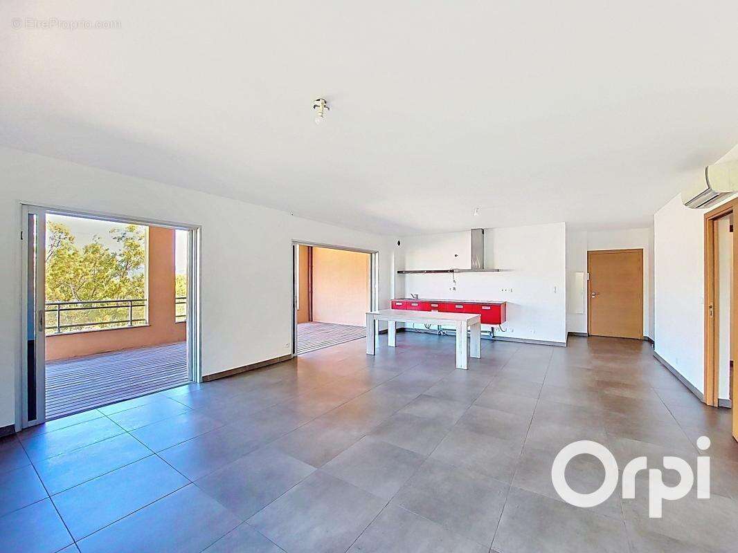 Appartement à PORTO-VECCHIO