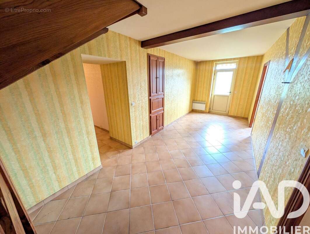 Maison 138 m² à Dienne  - photo 9