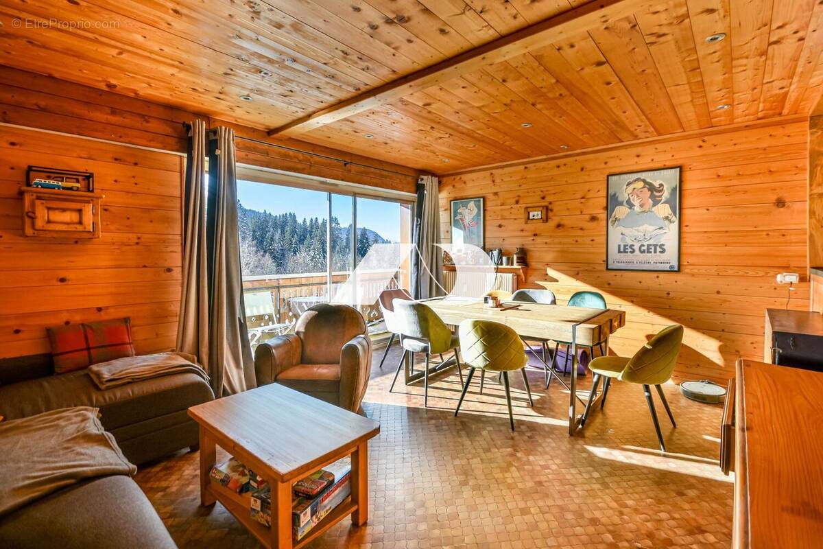 Appartement à LES GETS