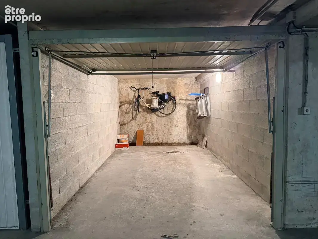 Garage fermé - photo 2