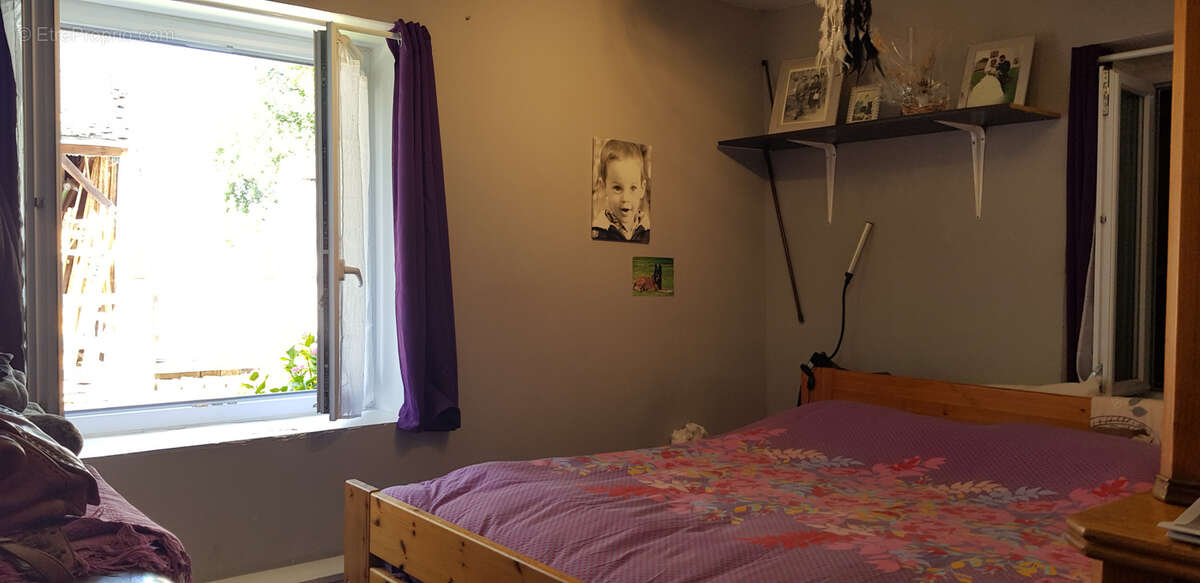 Maison à ARCES-DILO