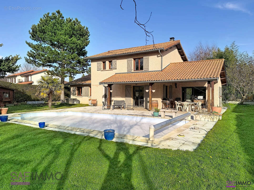 Maison à CHAPONOST