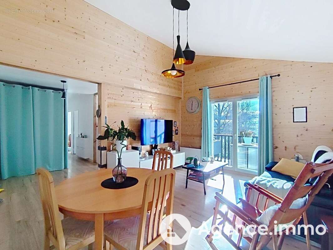 Appartement à URRUGNE