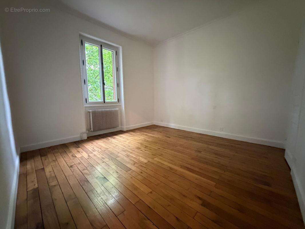 Maison de caractère avec fort potentiel de division – Investissement, projet familial ou marchand de biens - photo 8