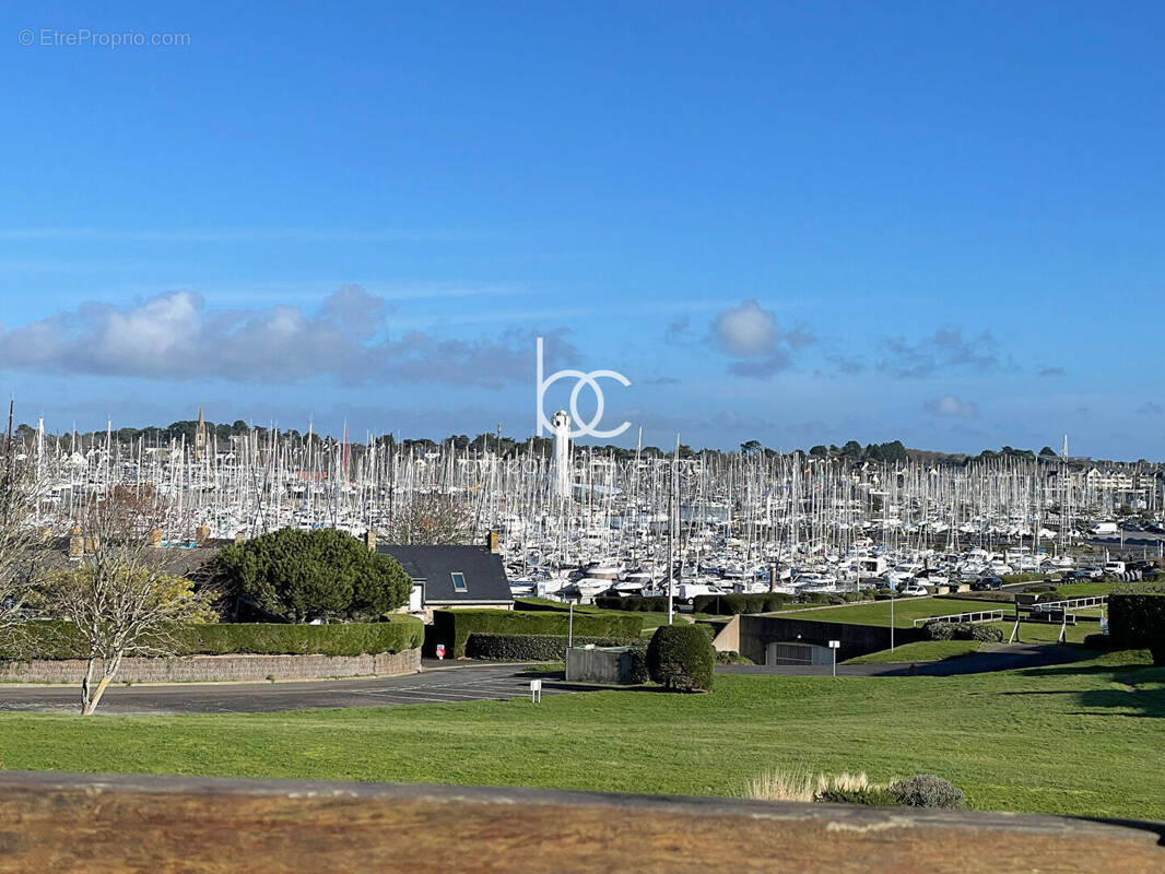 Appartement à ARZON