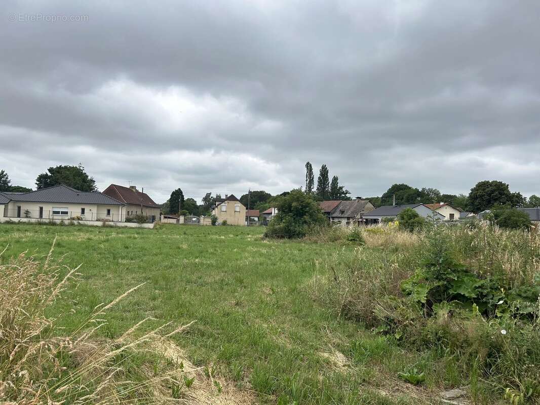 Terrain à TARBES