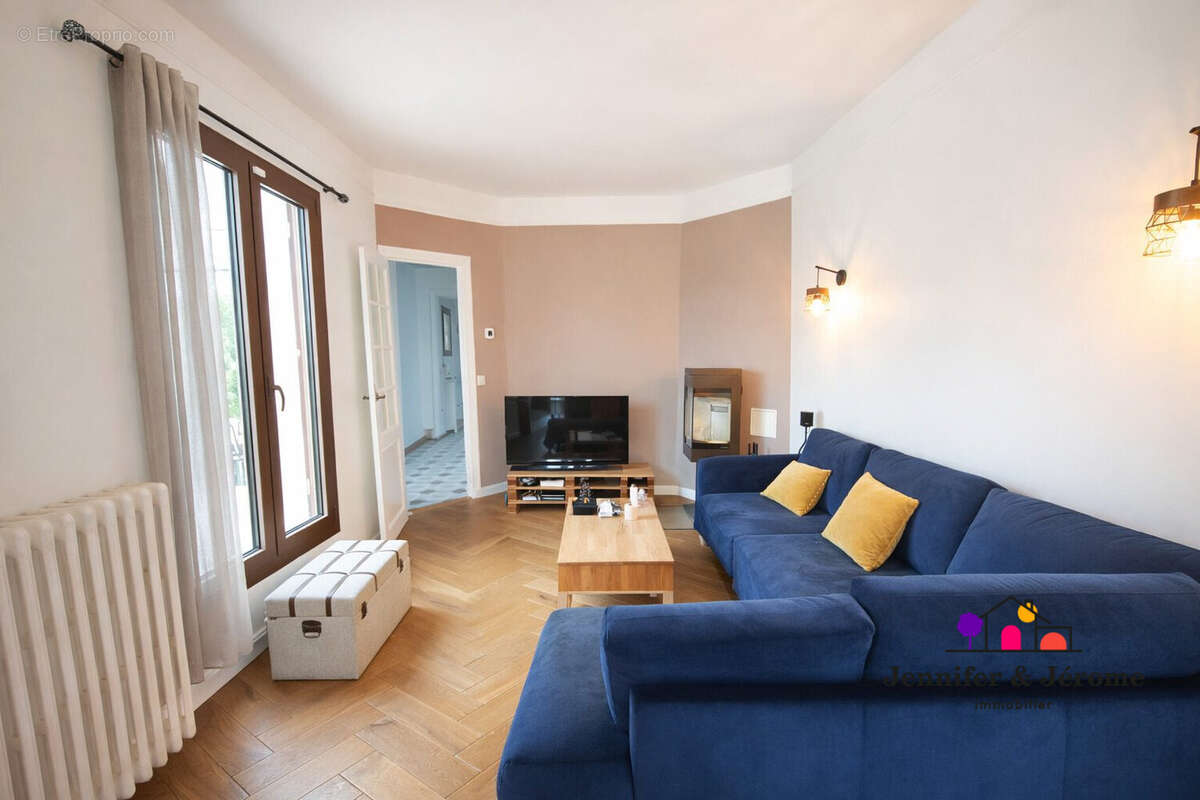 Maison à MONTMORENCY