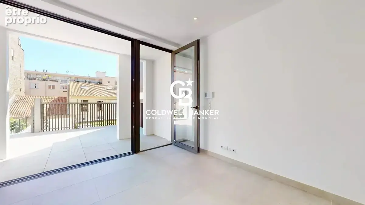 Cannes centre, Maison neuve aux prestations modernes et terrasses ensoleillées - photo 4