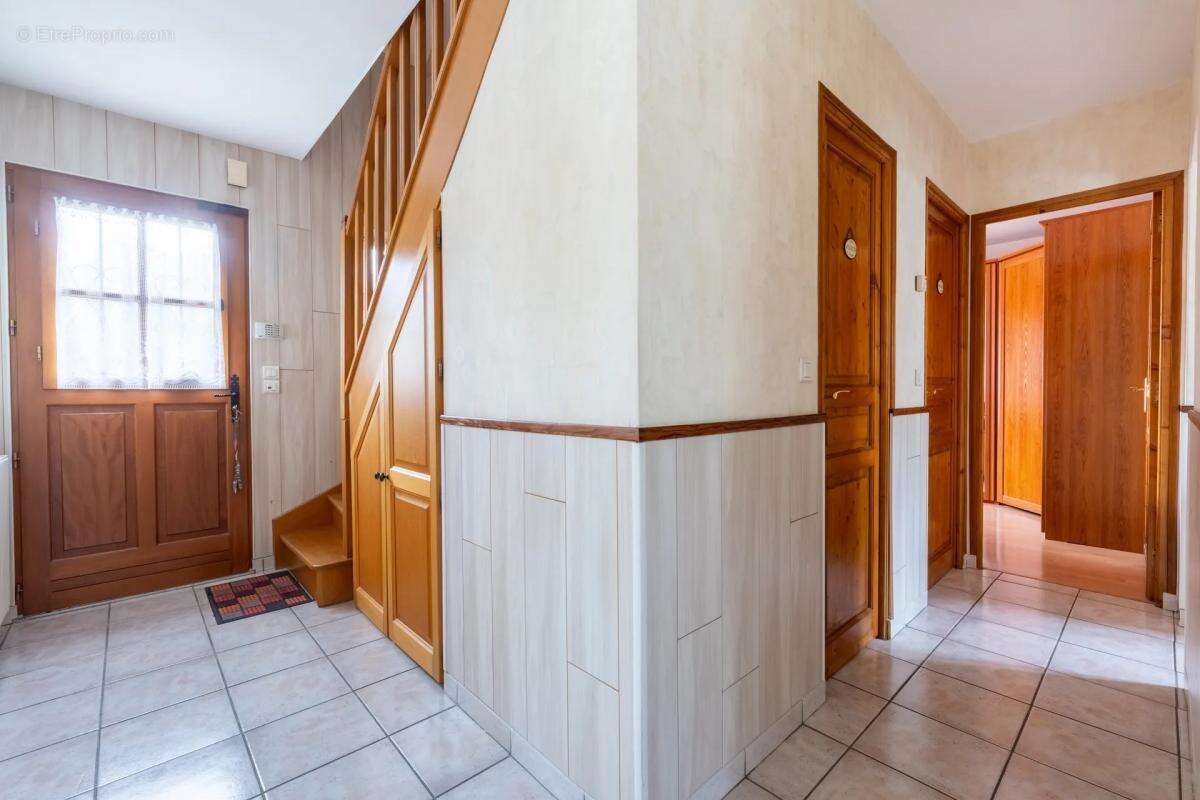 Maison à BALAGNY-SUR-THERAIN