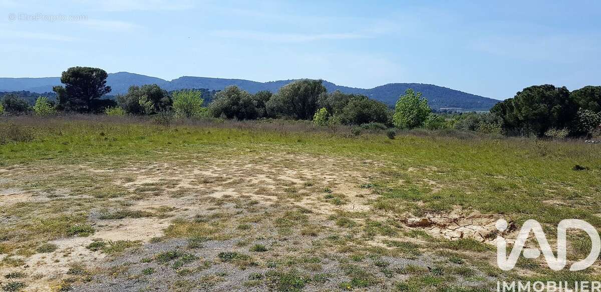 Terrain 1506 m² à Montseret  - photo 6