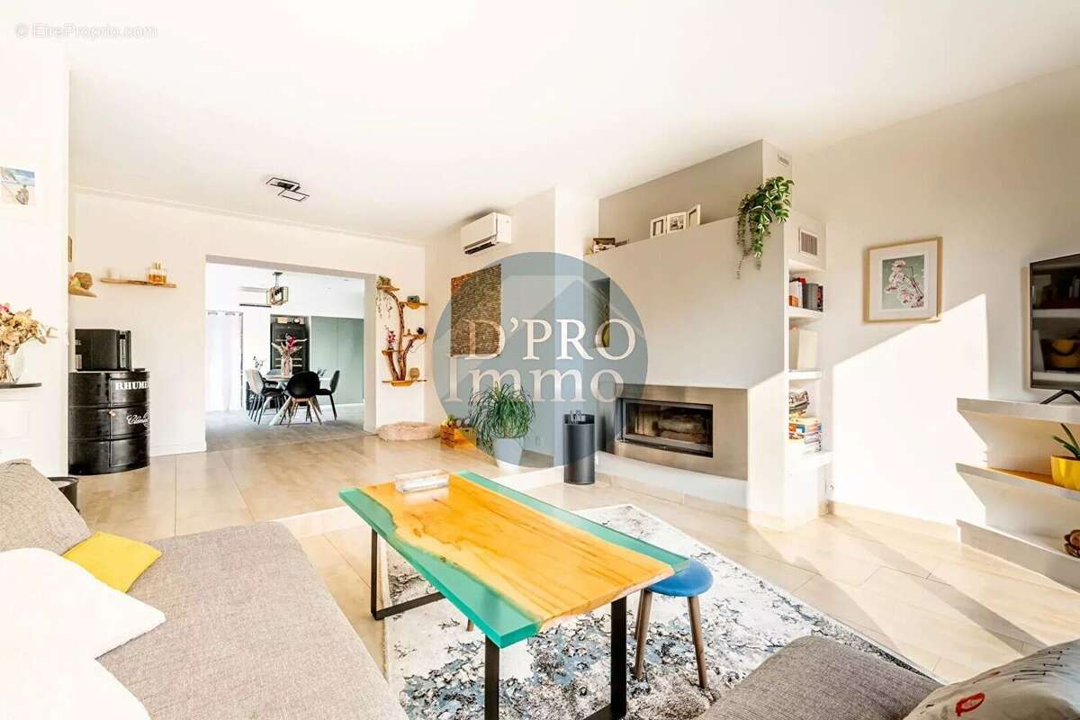 Maison rénovée avec piscine - 142 m² - Suite parentale - Vertou Portereau - photo 2
