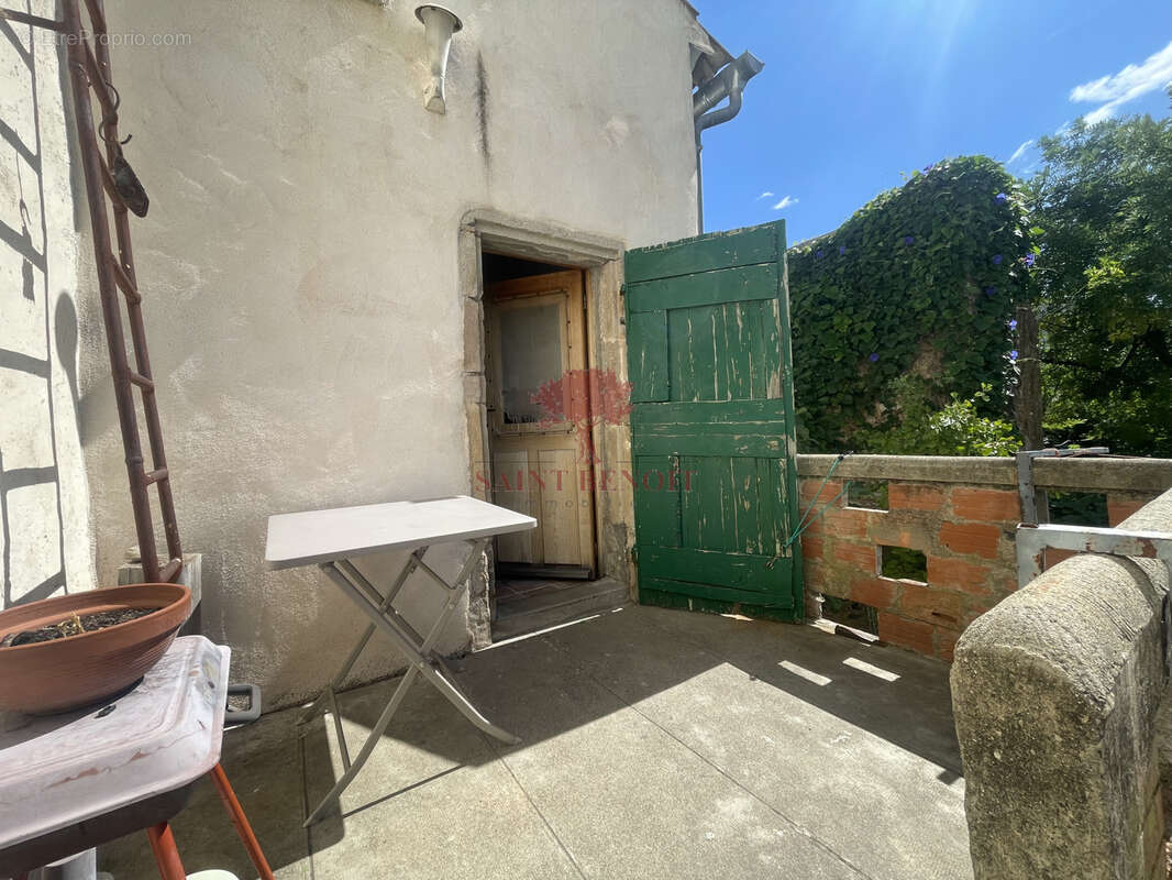 Maison à MONTPEYROUX