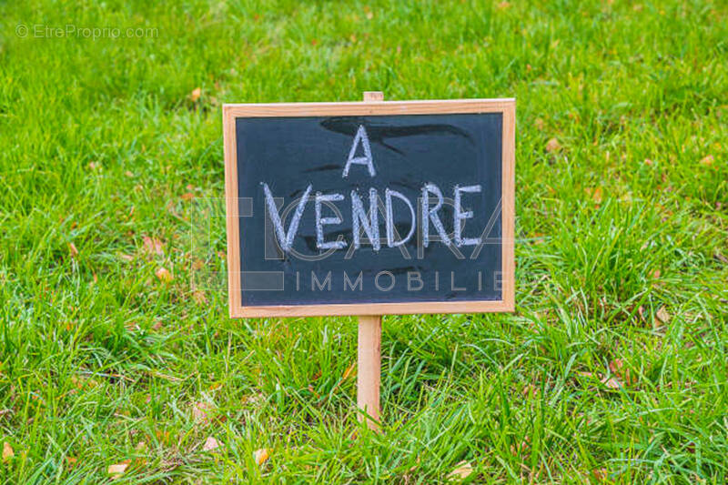 istockphoto-859757050-612x612_lzn - Terrain à CAYENNE