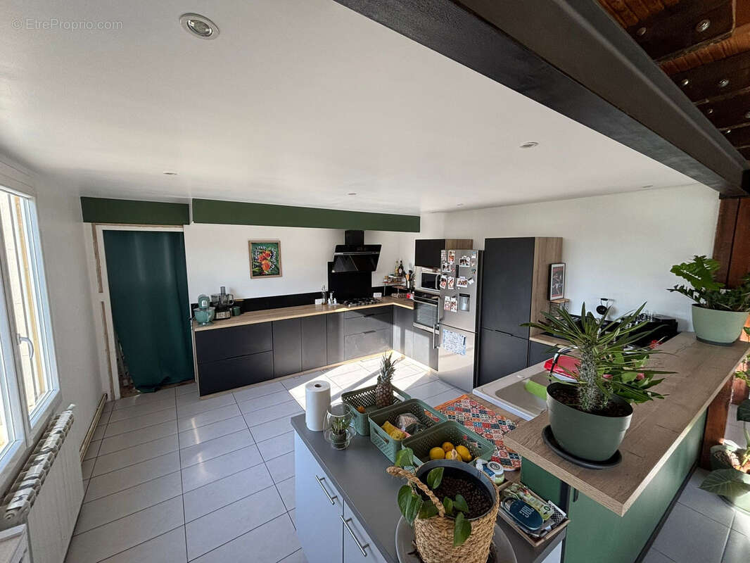 Appartement à BOLLENE