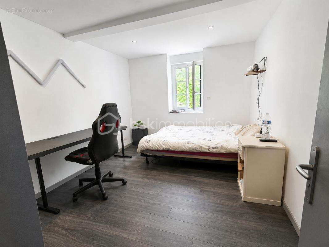 Demeure de Caractère en pierre (218 m²) – DPE B – Prestations Haut de Gamme & Dépendance - photo 7