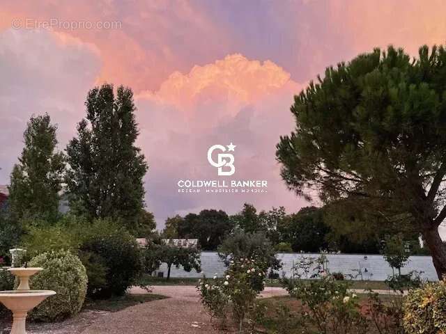 Maison à SAINT-JEAN-D&#039;ANGELY