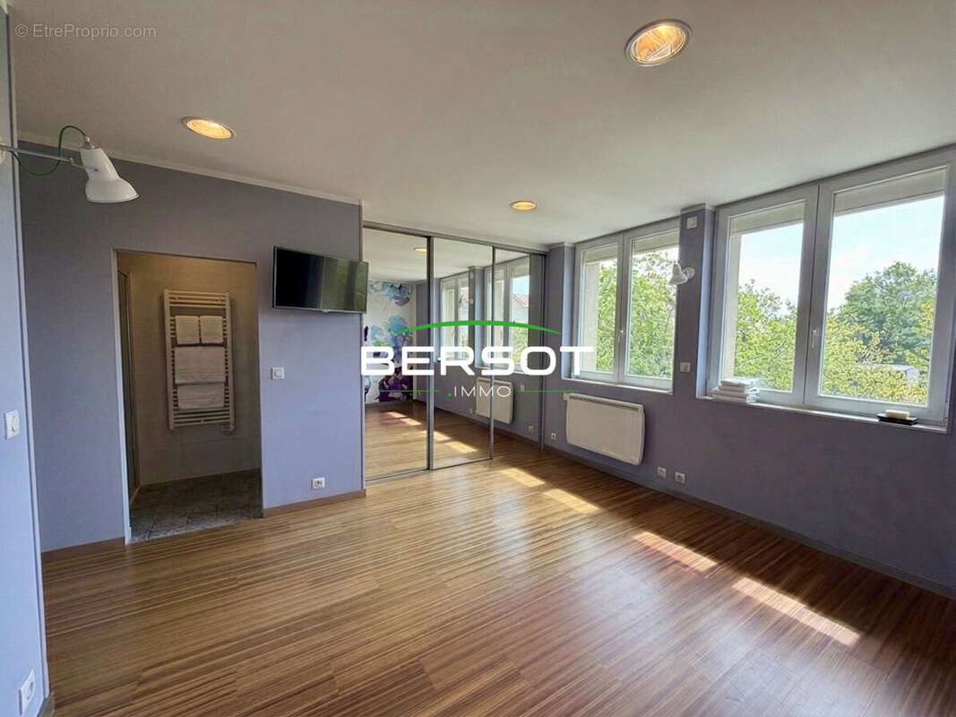 Appartement T6 152 m² proche centre-ville de Valdahon - photo 7