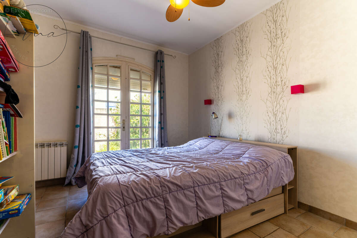 Lignan-sur-Orb   Maison de caractère 215 m2, 5 chambres, piscine, terrain 983 m2 - photo 61