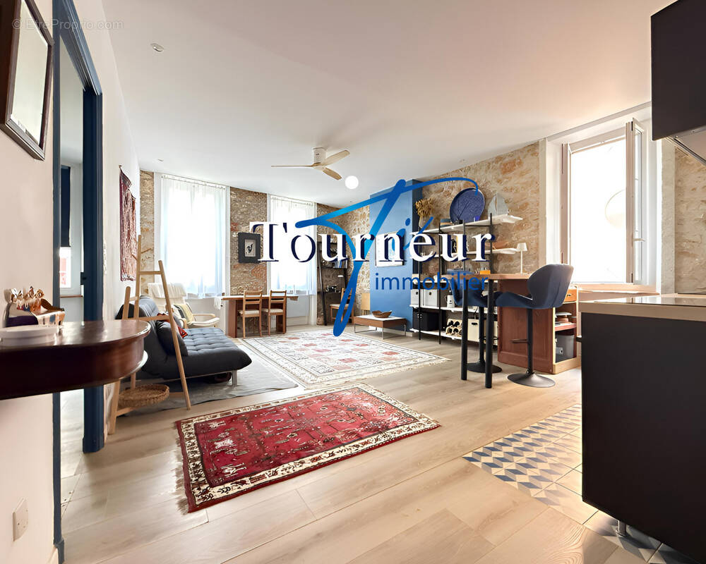 Appartement à SANARY-SUR-MER