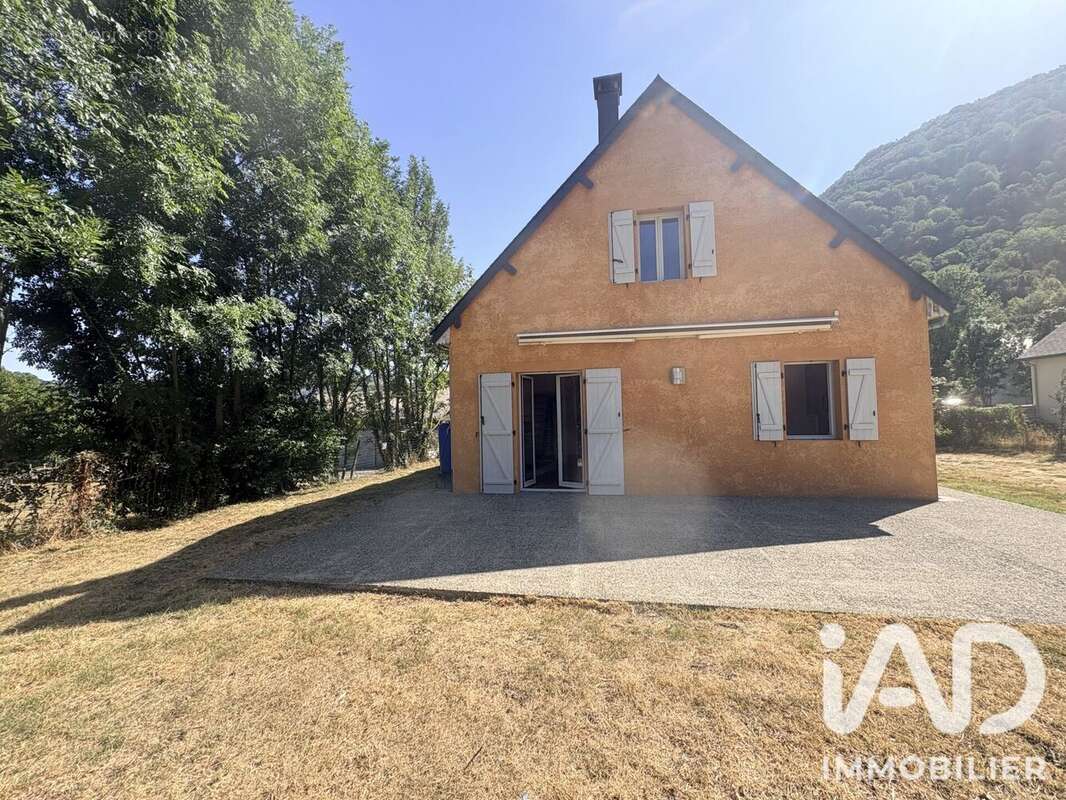 Maison 109 m² à Geu  - photo 2
