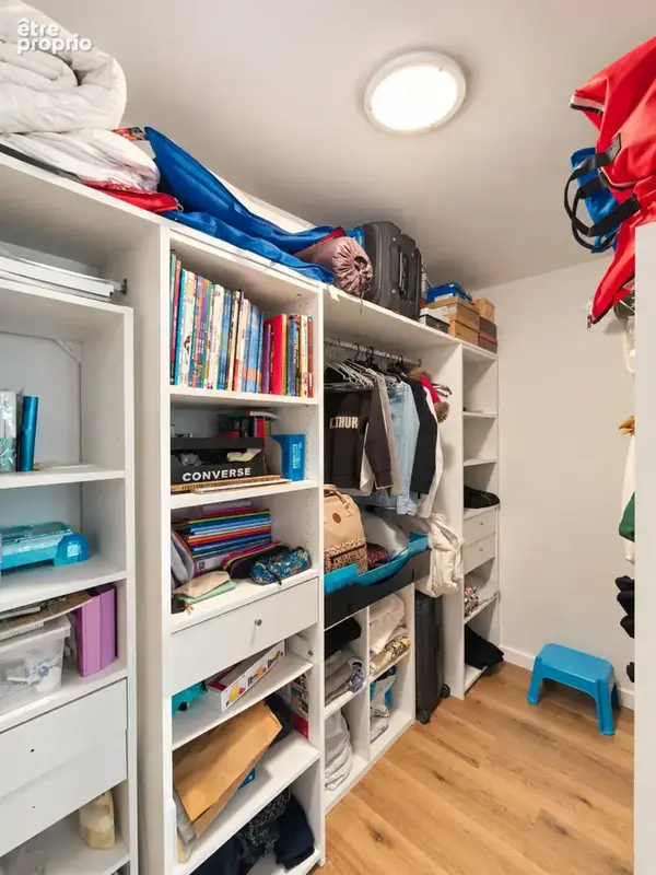 Maison de plain pieds à vendre - centre ville de Surgères - photo 11