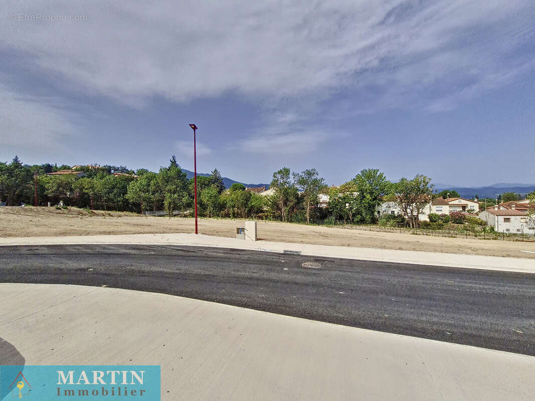 Terrain à MAUREILLAS-LAS-ILLAS