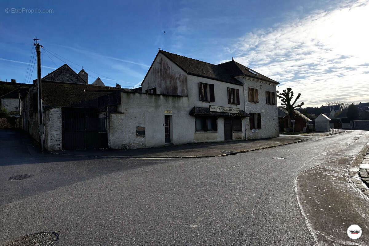 Appartement à JUMEAUVILLE