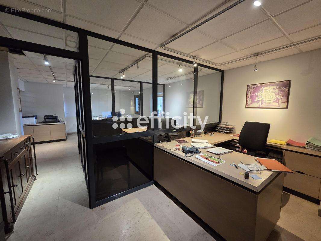 Commerce à VITRY-SUR-SEINE