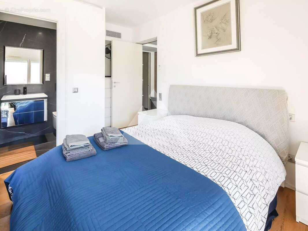 Appartement à CAP-D'AIL