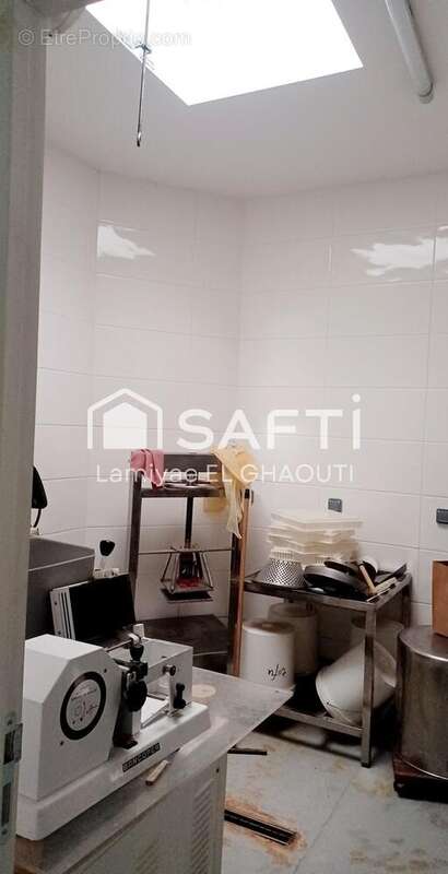 Photo 3 - Commerce à PARIS-11E