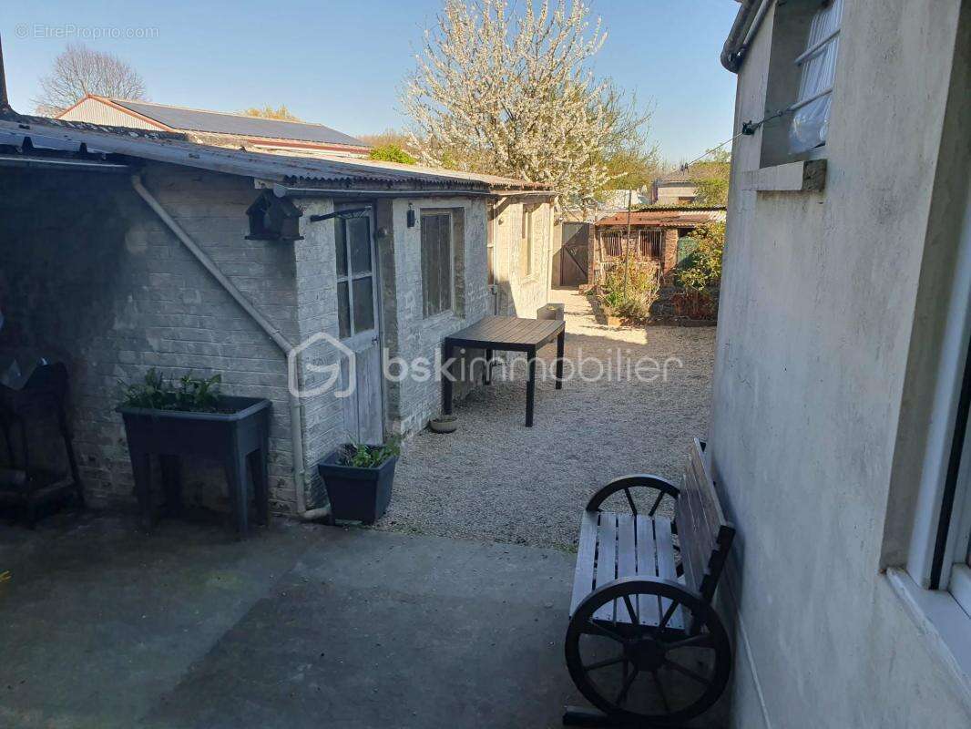 Maison à ORIGNY-SAINTE-BENOITE