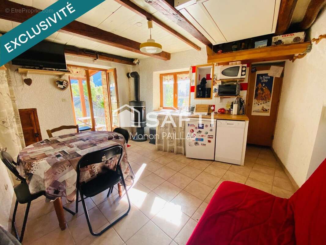 Maison 28 m² à La Grave  - photo 2