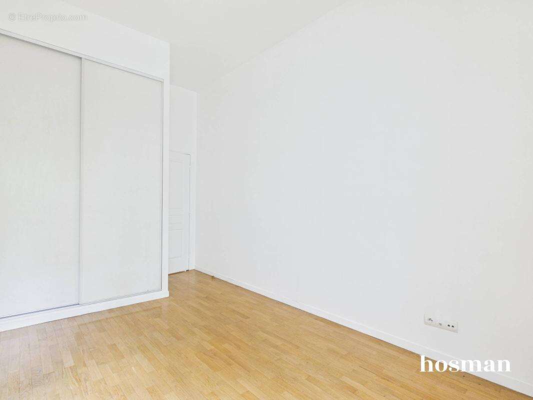 Appartement à PARIS-19E