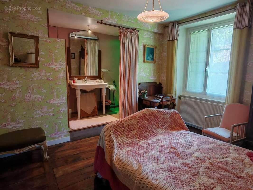 IMG20250506110144 - Maison à LIMOGES