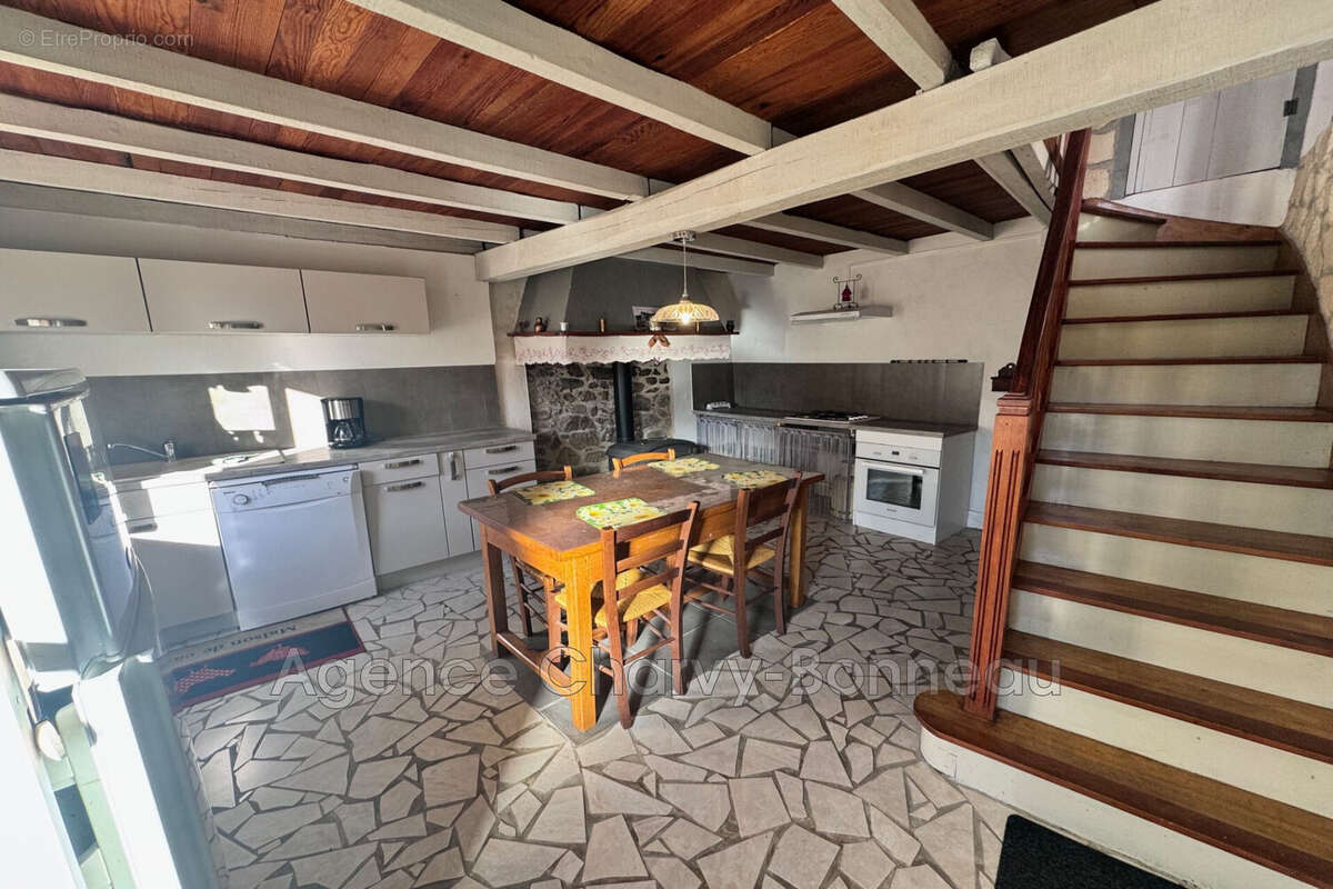 Maison à SENTENAC-D'OUST