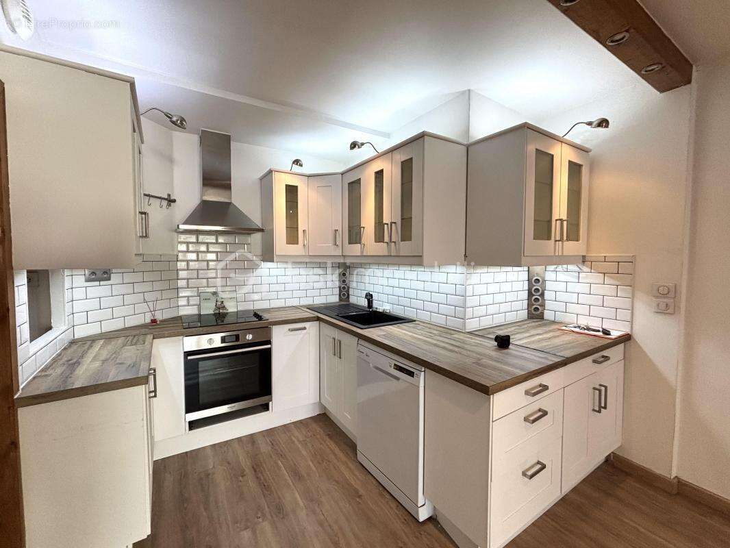 Appartement à LA VILLE-DU-BOIS