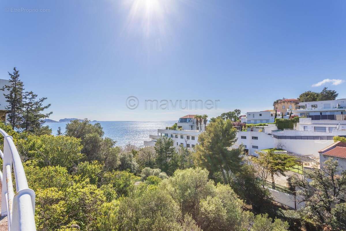 Appartement T5 vue mer ? Résidence La Rouvière ? Marseille 9ème n°3 - Appartement à MARSEILLE-7E