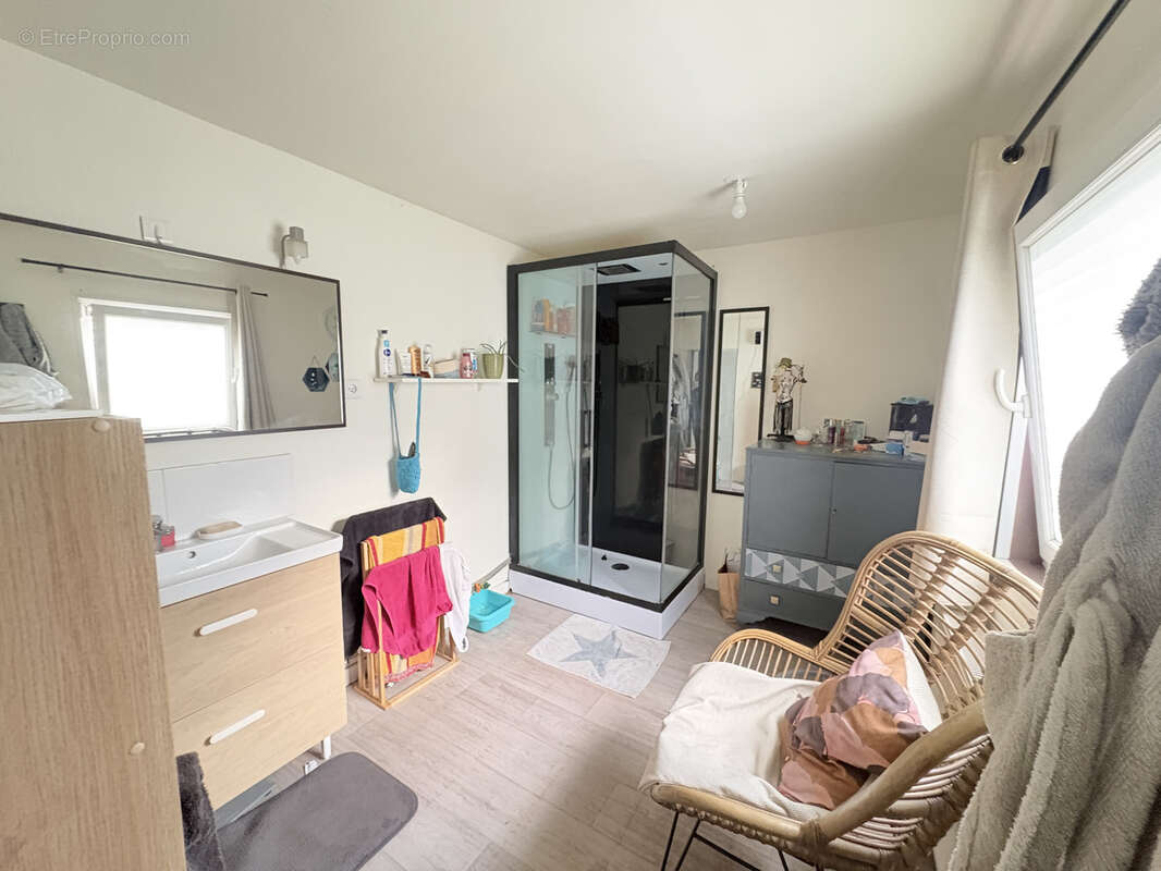 Maison à FLIXECOURT