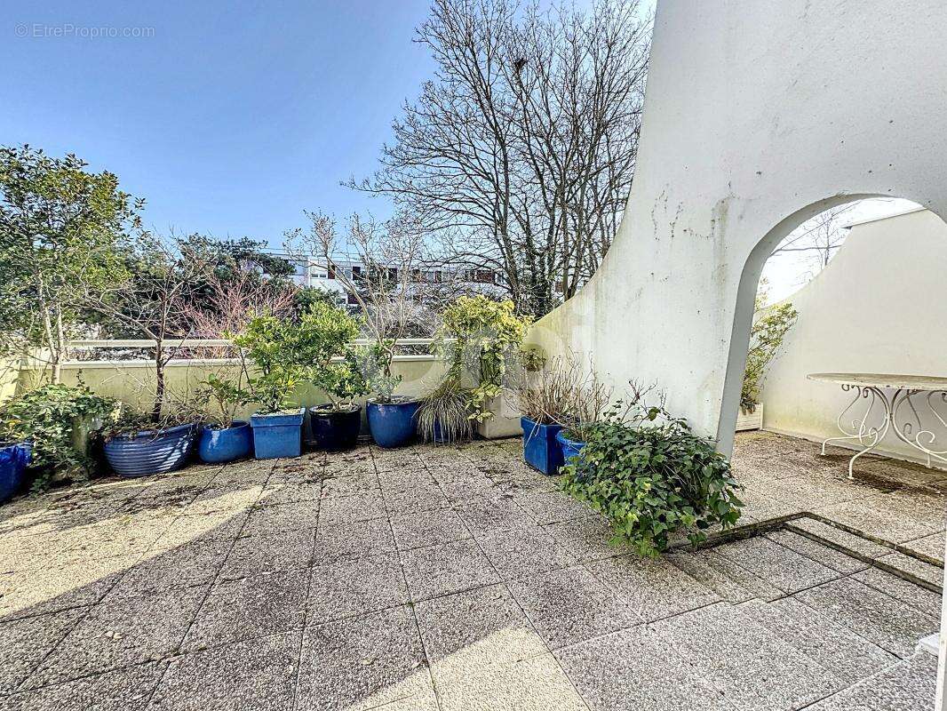 Appartement à FONTENAY-SOUS-BOIS