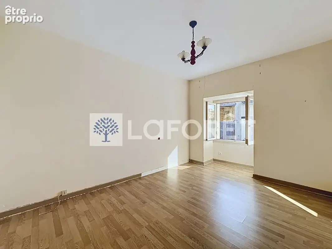 Maison et appartement Airvault - photo 8
