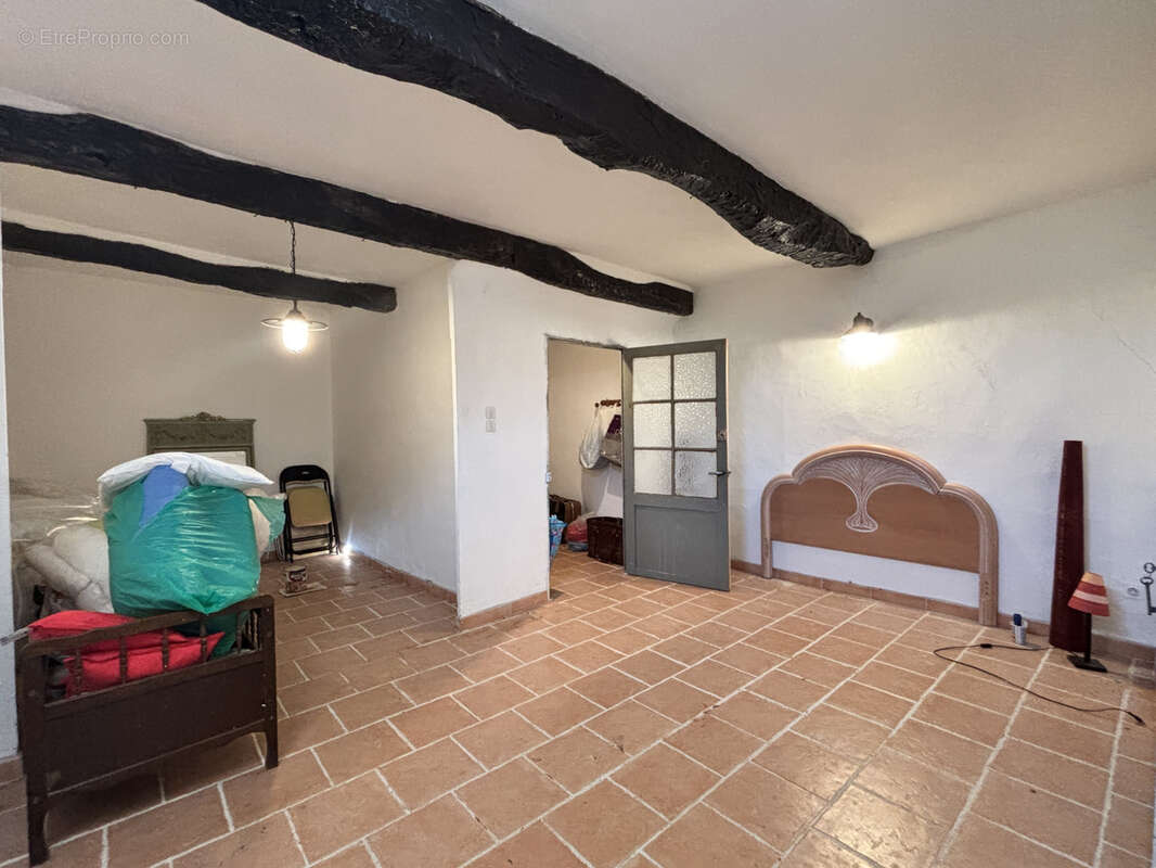 Maison à REGUSSE