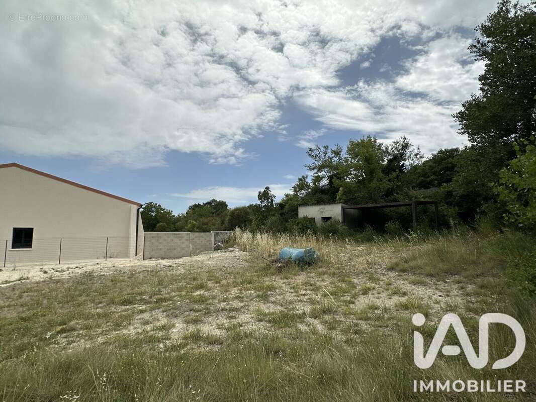 Terrain 572 m² à Lavilledieu  - photo 5