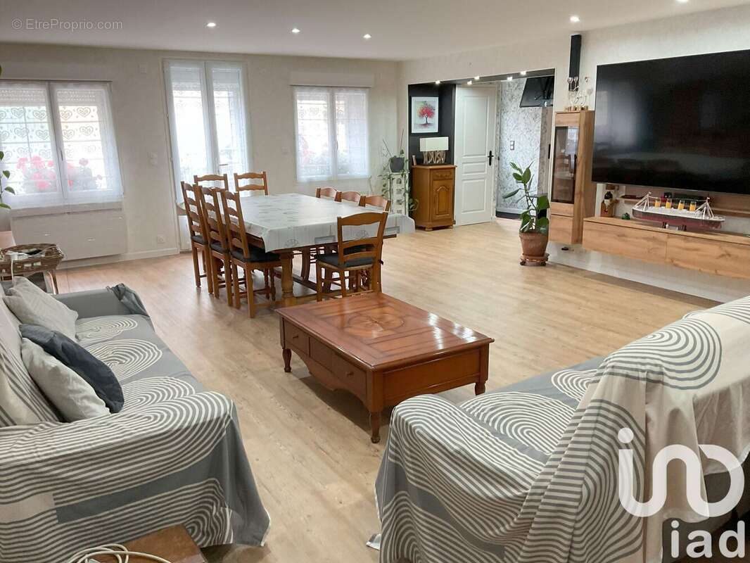 Photo 2 - Maison à LE GUE-D'ALLERE