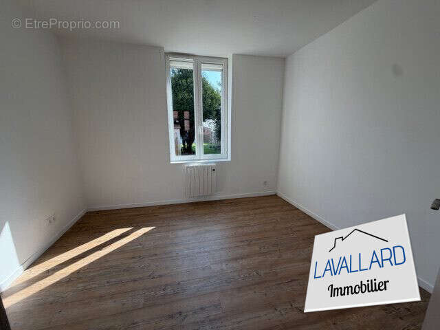 Maison à VILLERS-BRETONNEUX