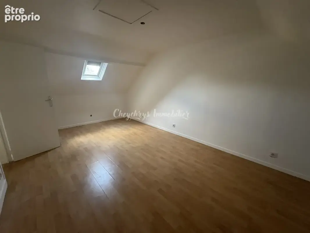 Maison familiale avec jardin et garage - photo 15