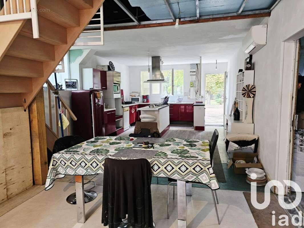 Photo 2 - Maison à SAINT-FARGEAU