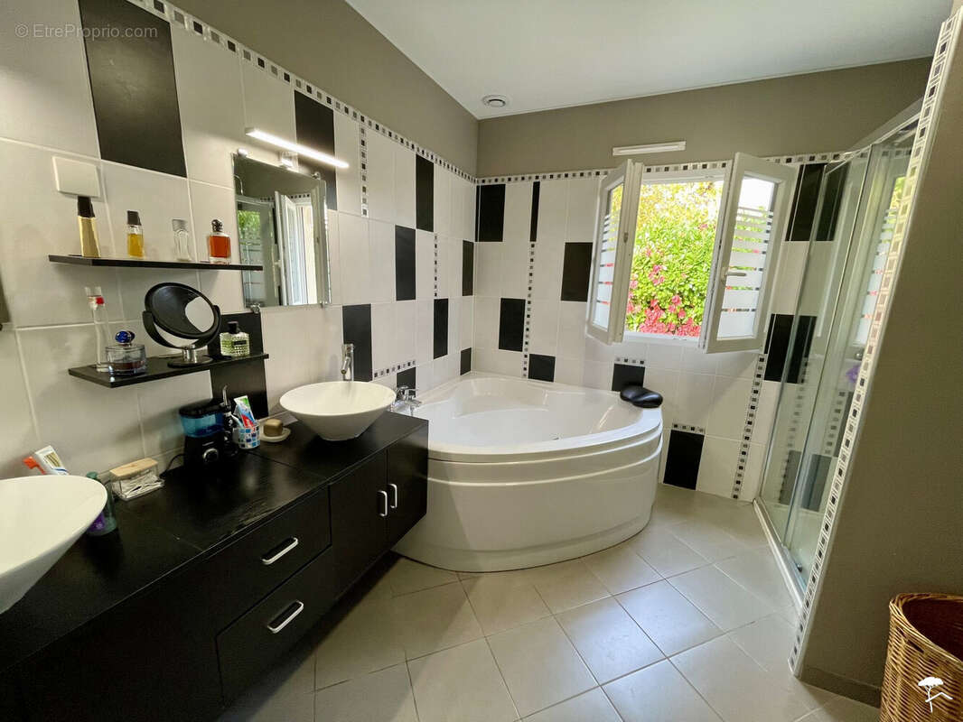 Maison à VILLANDRAUT