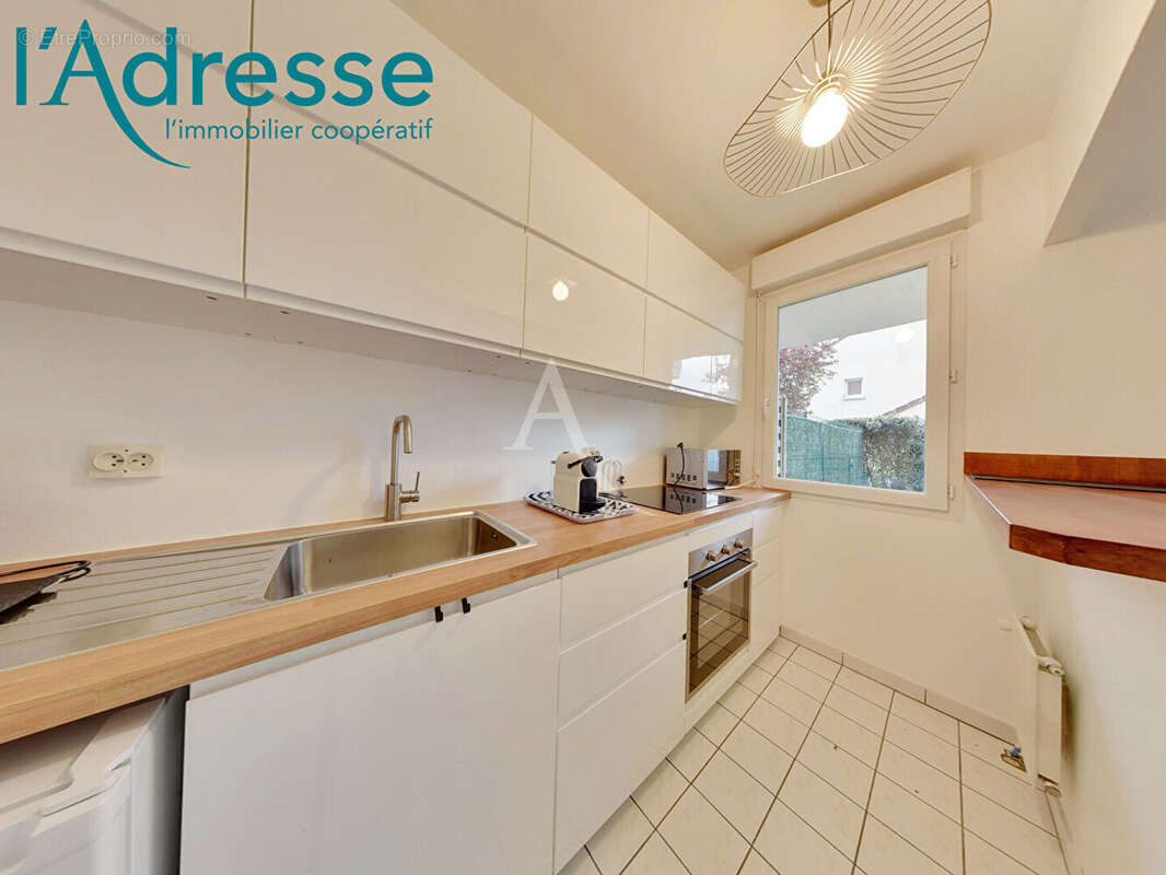 Appartement à EMERAINVILLE